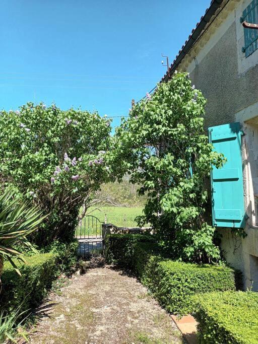Апартаменты Charmant Studio Avec Jardin A La Campagne Sur Le Chemin De Saint Jacques De Compostelle Лозерт Экстерьер фото